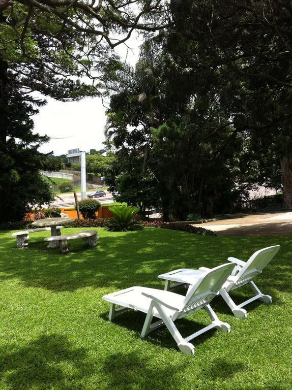 The Crescent Guesthouses - Bnb/Self Catering Durban Zewnętrze zdjęcie