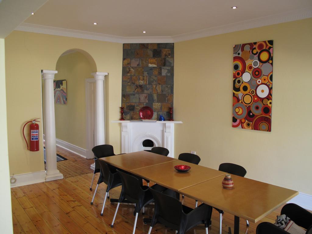 The Crescent Guesthouses - Bnb/Self Catering Durban Zewnętrze zdjęcie