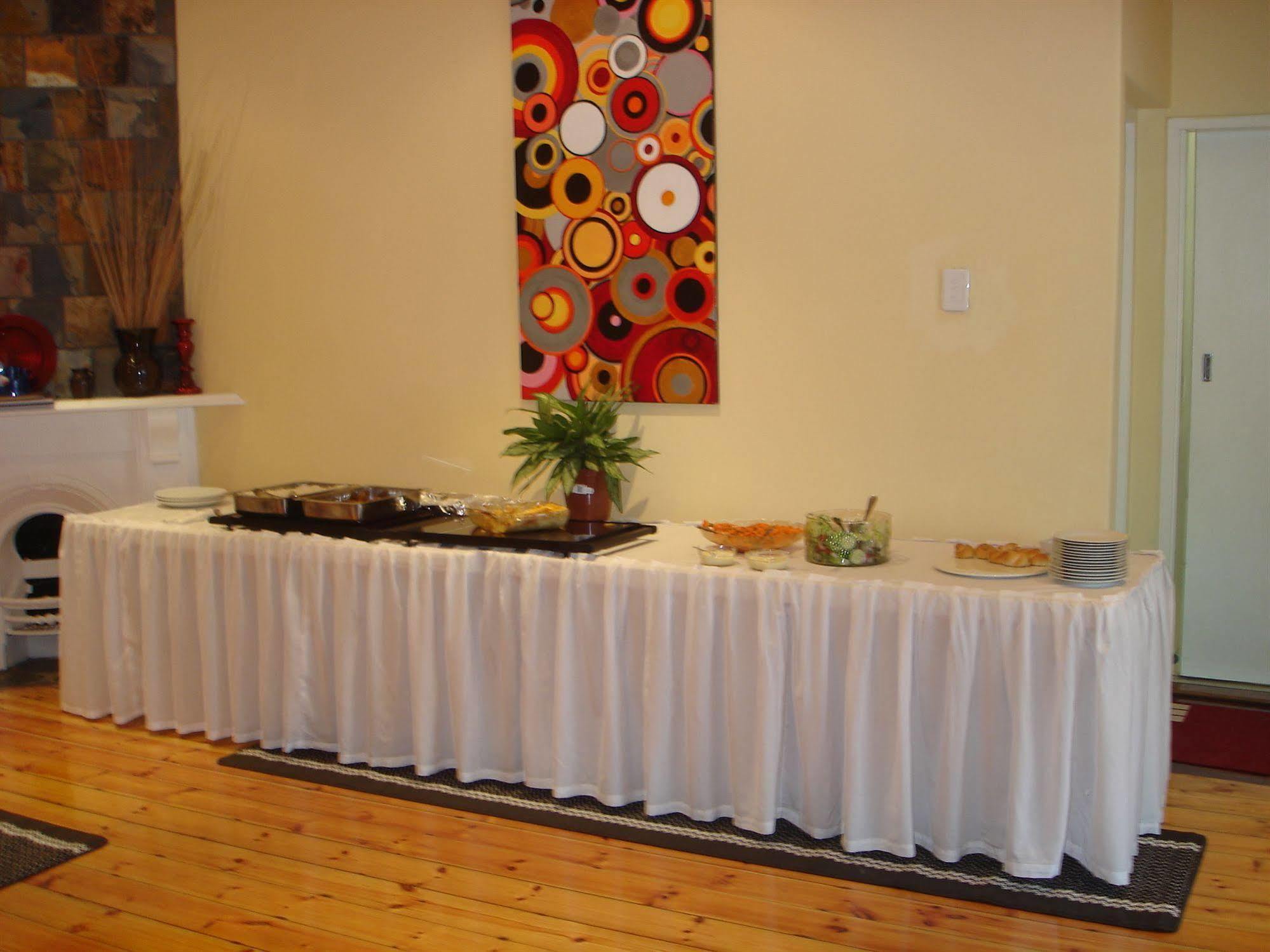 The Crescent Guesthouses - Bnb/Self Catering Durban Zewnętrze zdjęcie